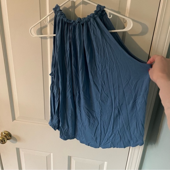 Loft outlet blue halter neckline tank size L. - Picture 2 of 5